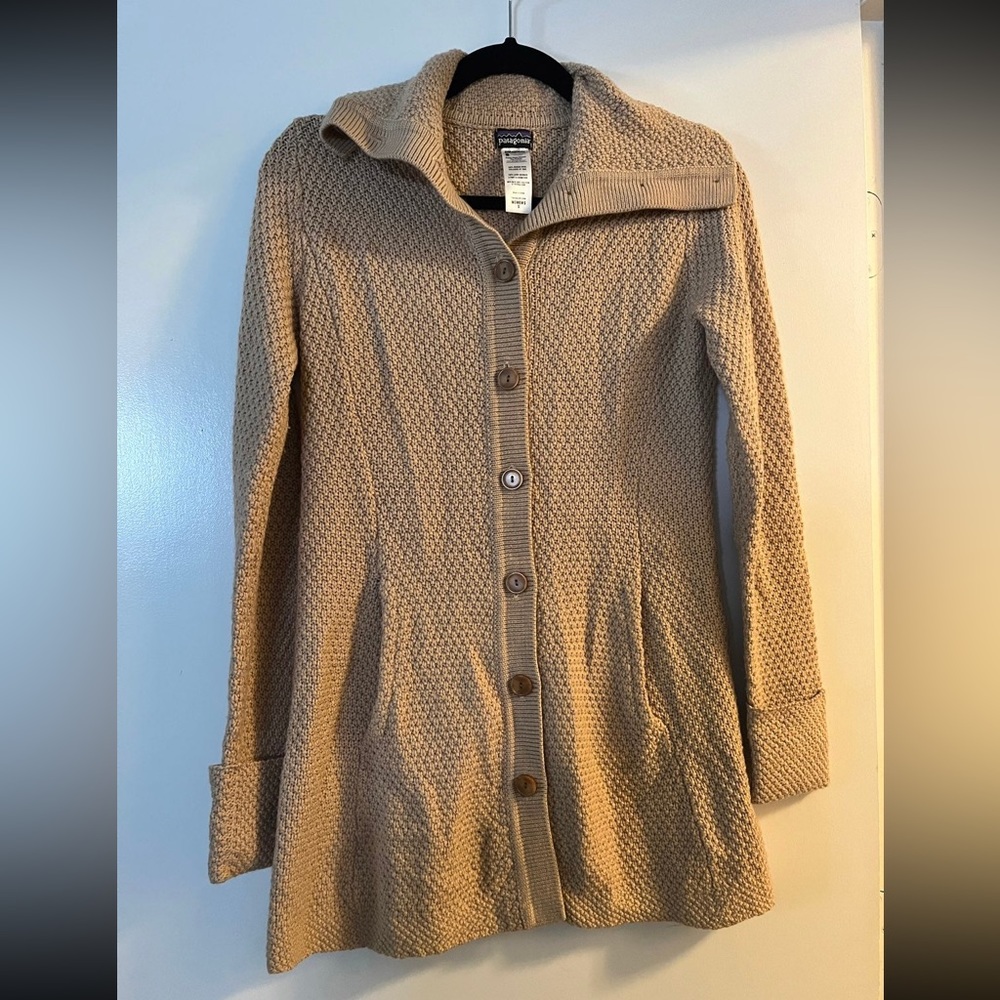 Women’s patigonia cardigan